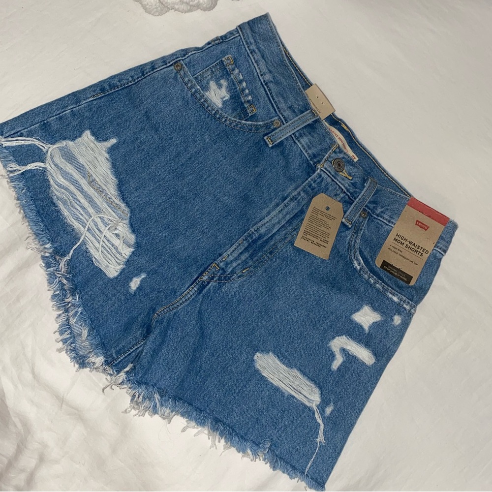 NWT Levi’s shorts